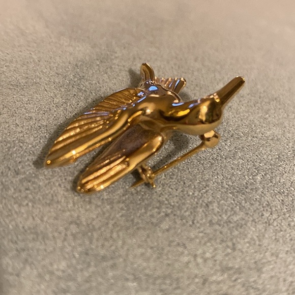 14K Gold Hummingbird Brooch - Picture 3 of 8